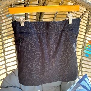 Orvis Ladies' Embossed Pull On Skort Sz S